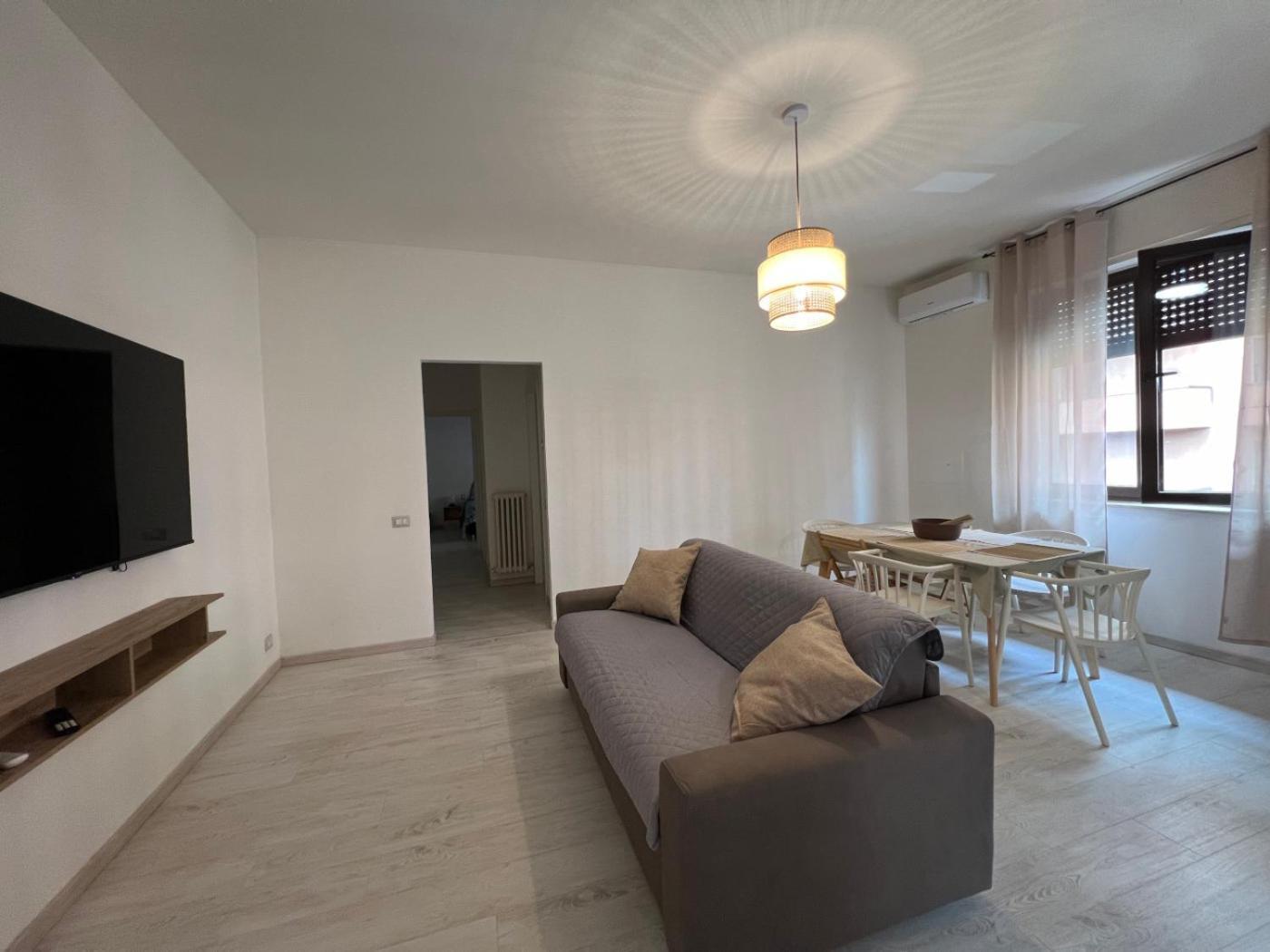 Trilocale Centro Gallarate Exterior foto